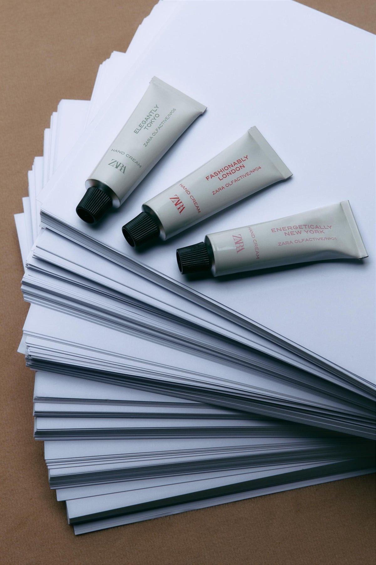 VIBRANT CITIES HAND CREAM DISCOVERY SET 3X30 ML (1.01 FL. OZ).